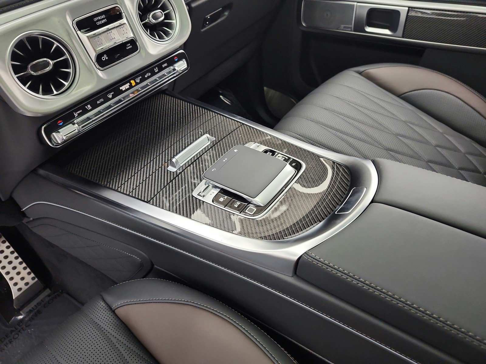 New 2027 Mercedes-Benz G 63 AMG 4MATIC image 10