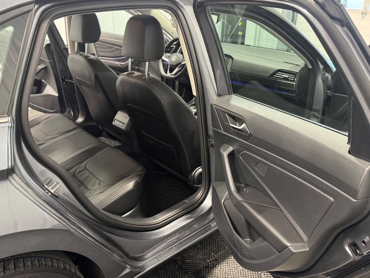 Used 2022 Volkswagen Jetta SEL FWD image 23