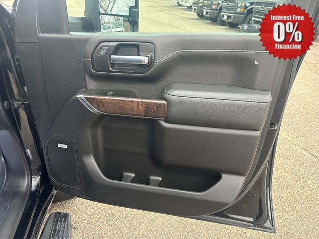 Used 2022 GMC Sierra 3500 Denali w/ Denali Ultimate Package AWD/4WD image 22