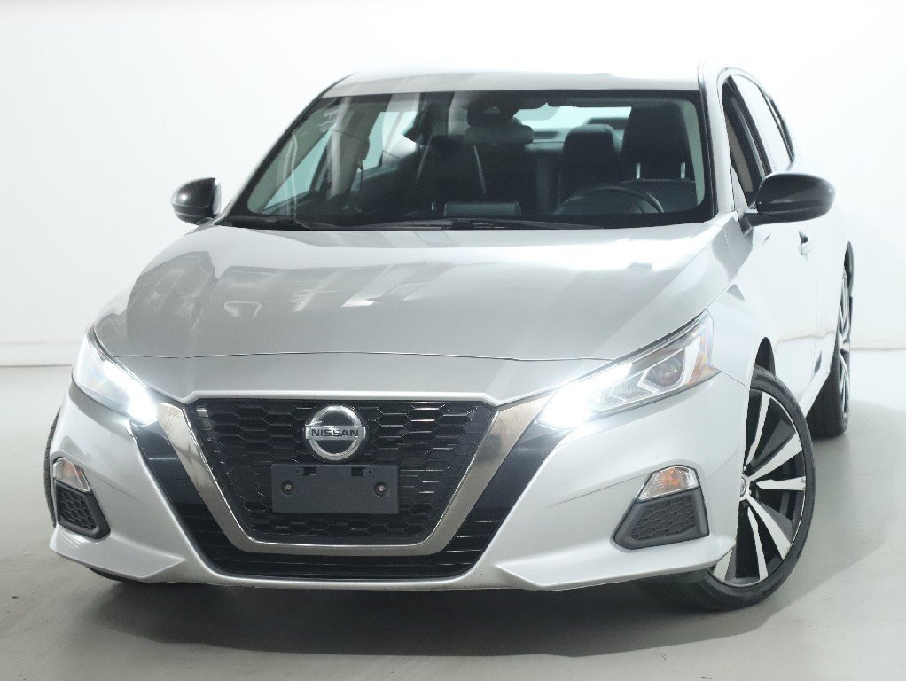 Used 2020 Nissan Altima 2.5 SR image 3