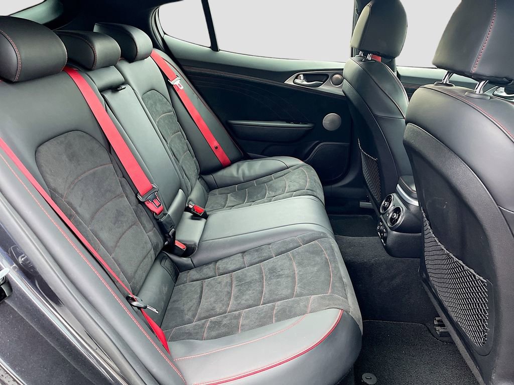 Used 2023 Kia Stinger GT2 image 27