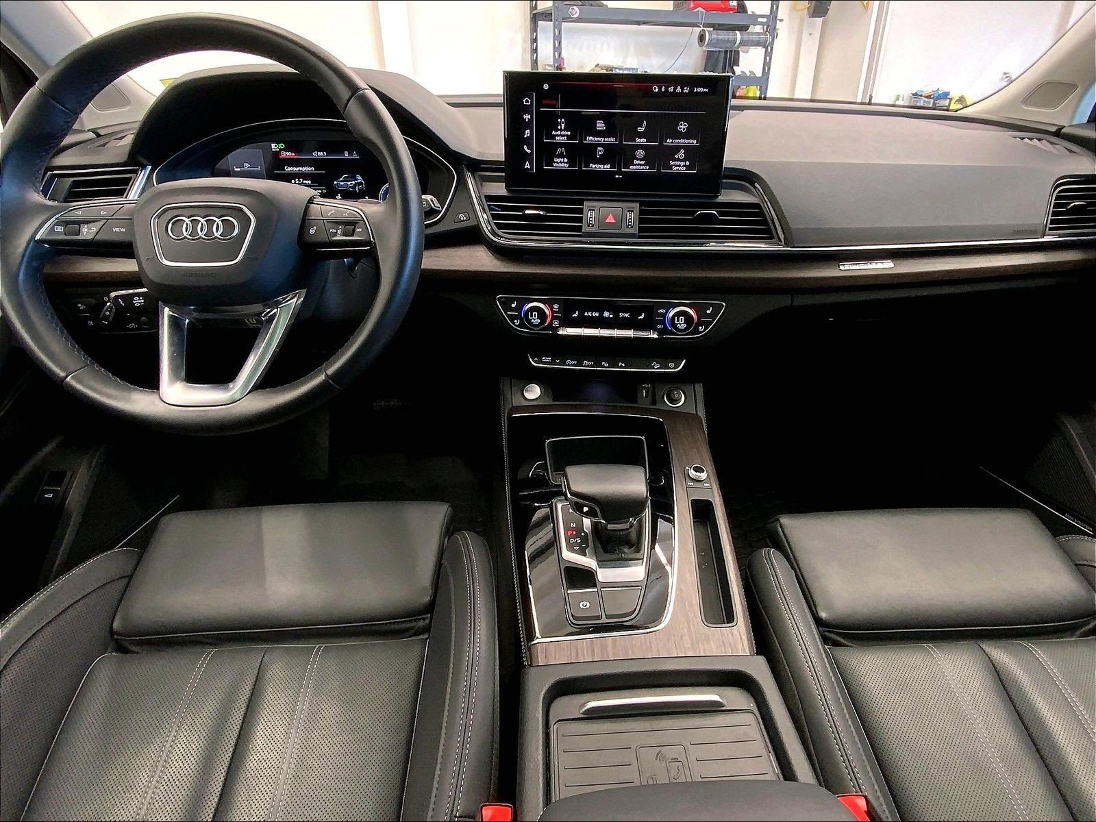 Certified 2023 Audi Q5 2.0T Prestige w/ Prestige Package AWD/4WD image 14