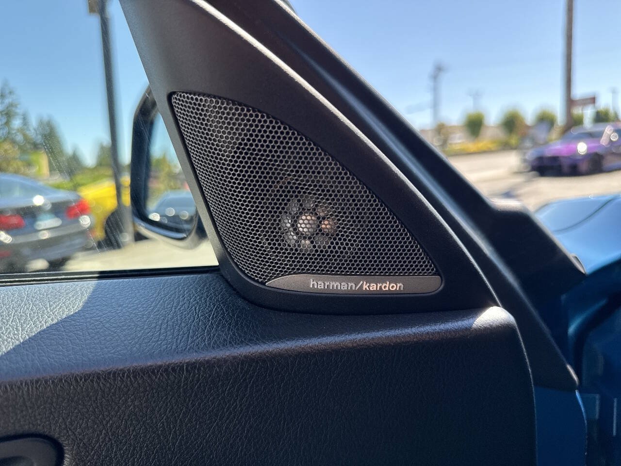 Used 2018 BMW M2 RWD image 39