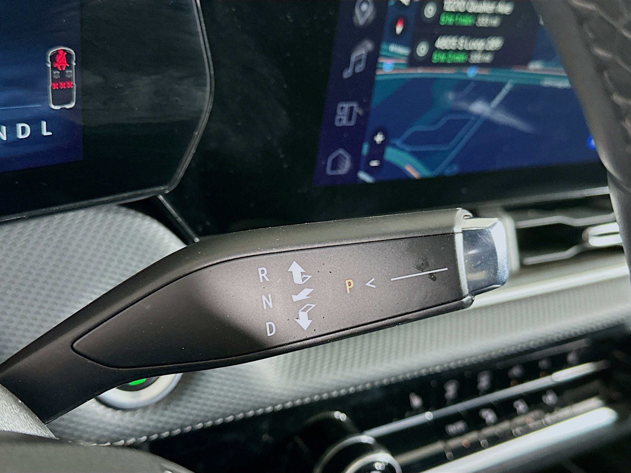 Used 2025 Chevrolet Equinox LT image 25