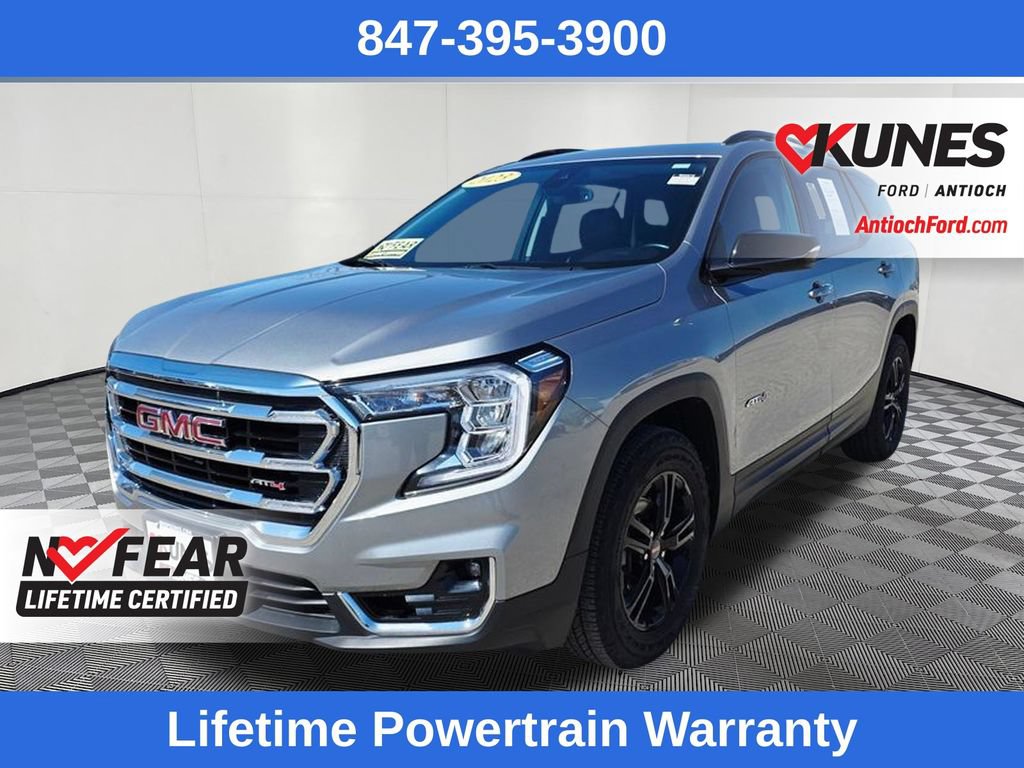 Used 2023 GMC Terrain AT4 AWD/4WD image 3