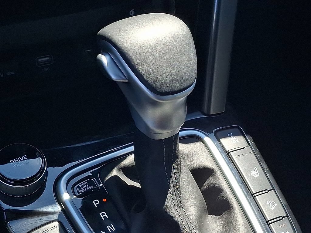 Certified 2025 Kia Seltos EX AWD/4WD image 21