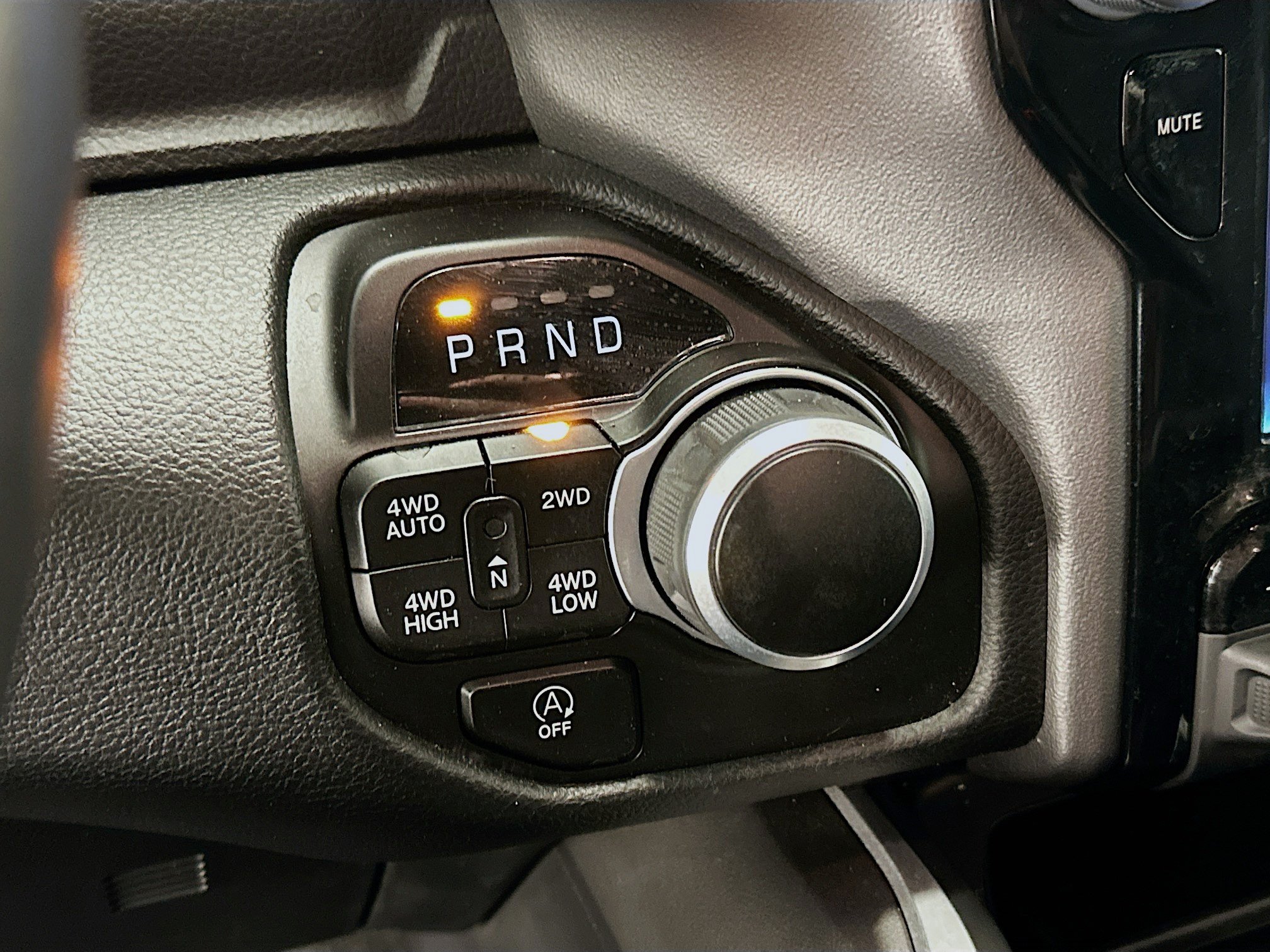 Used 2023 RAM 1500 Big Horn AWD/4WD image 25