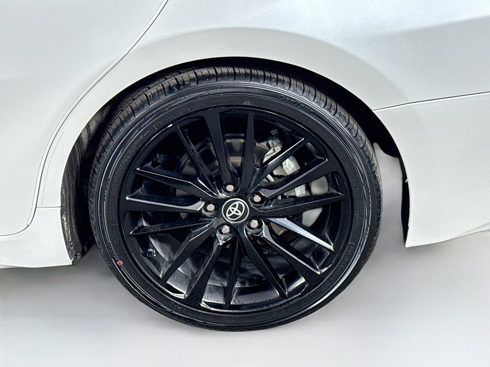 Certified 2023 Toyota Camry XSE FWD image 9