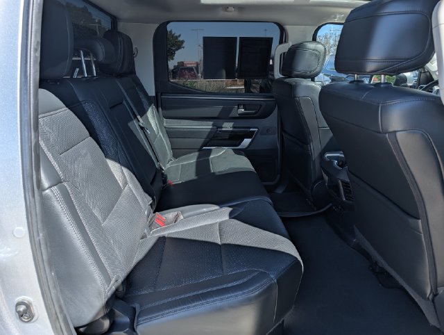 Used 2024 Toyota Tundra Limited AWD/4WD image 31