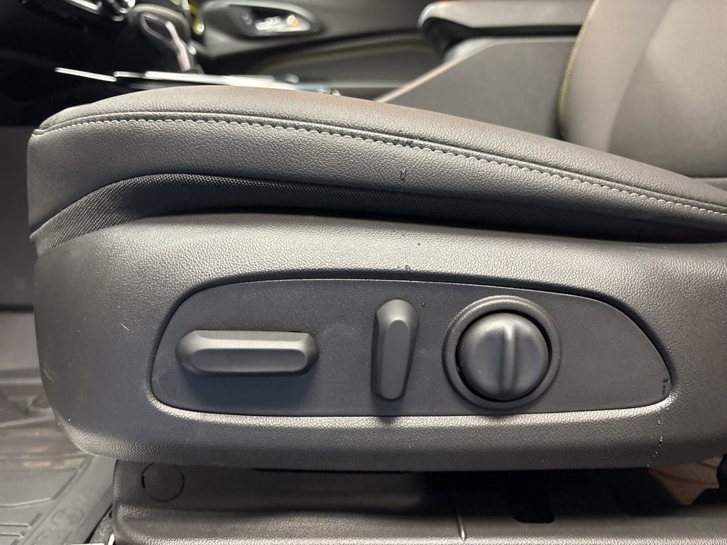 New 2026 Chevrolet Trax ACTIV w/ Driver Confidence Package FWD image 25