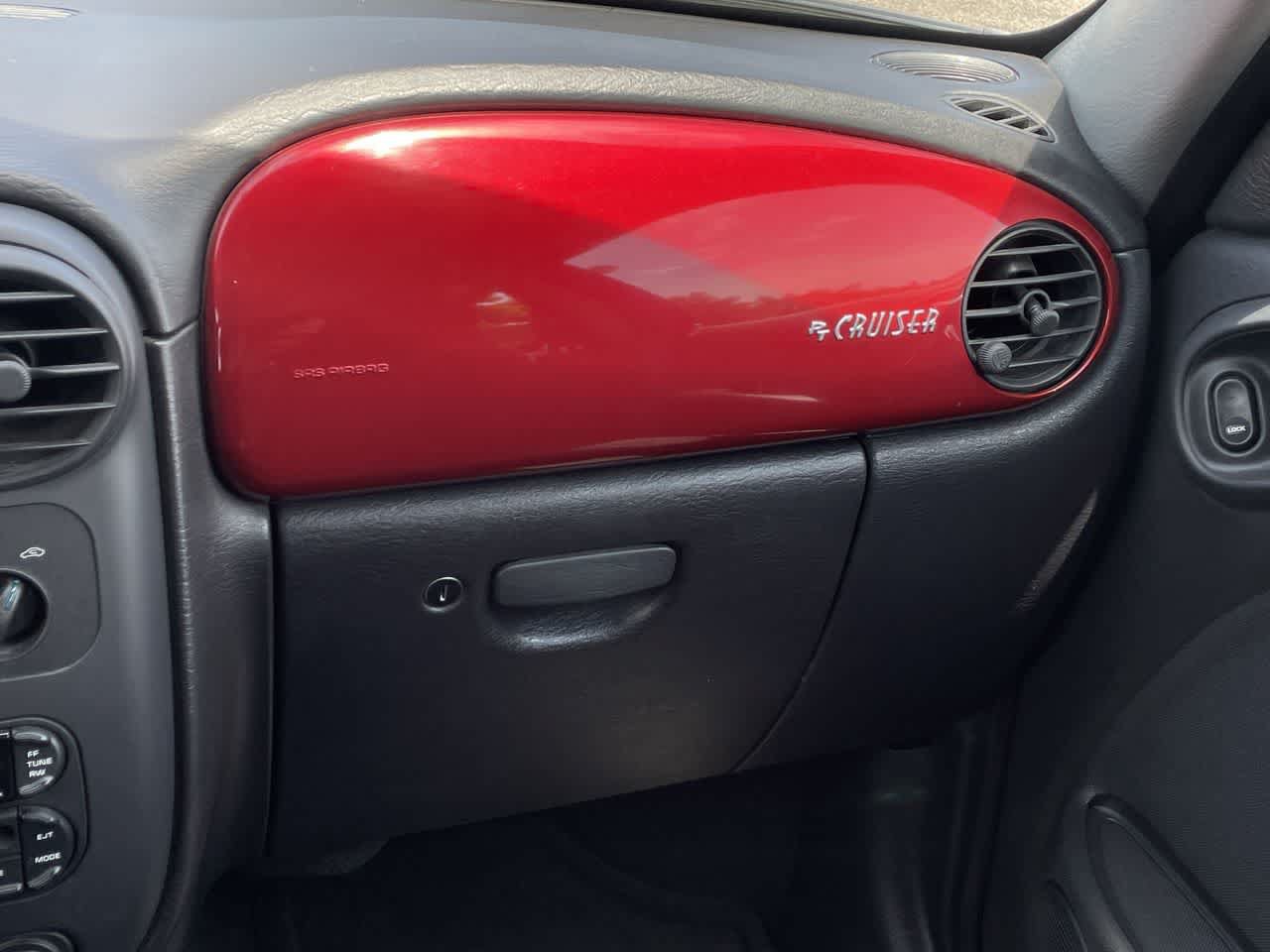 Used 2004 Chrysler PT Cruiser Touring w/ Chrome Accents Group FWD image 16