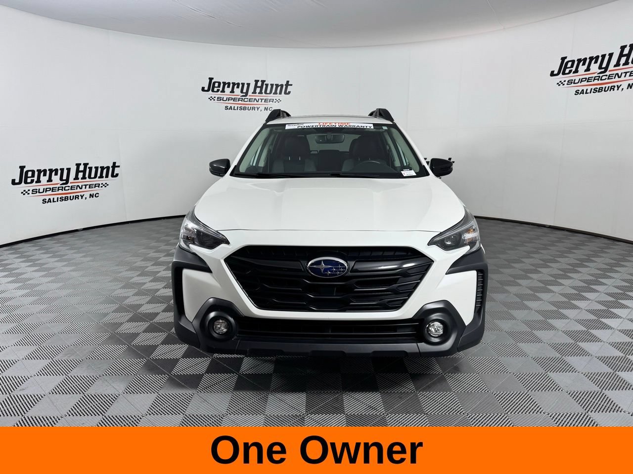 Used 2025 Subaru Outback Onyx Edition AWD/4WD image 5