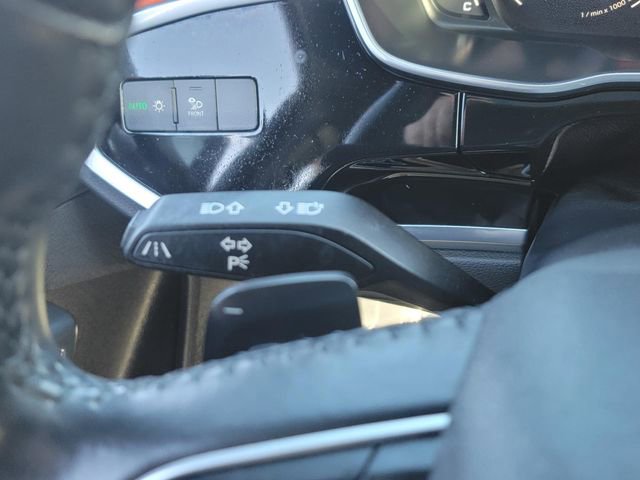 Used 2020 Audi Q3 2.0T Premium Plus w/ Premium Plus Package image 27