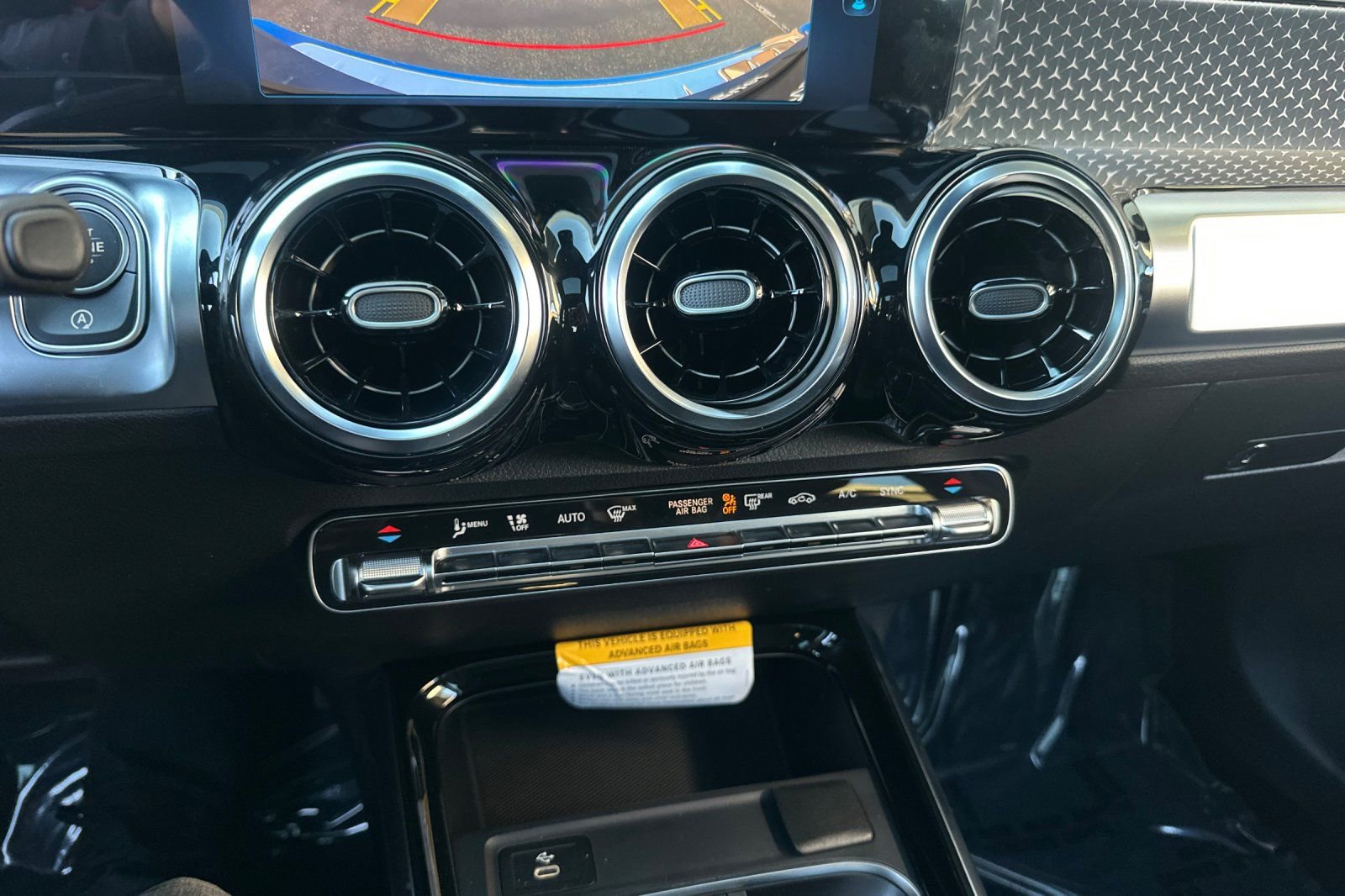 New 2026 Mercedes-Benz GLB 250 GLB 250 image 17