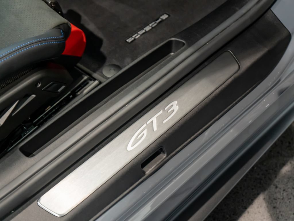 Certified 2026 Porsche 911 GT3 RWD image 22