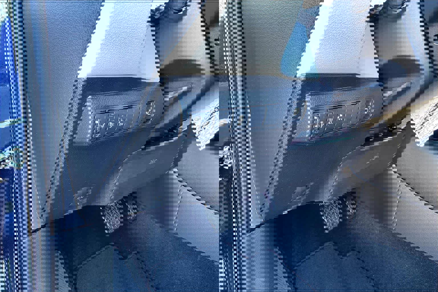 New 2026 Toyota Corolla SE image 19