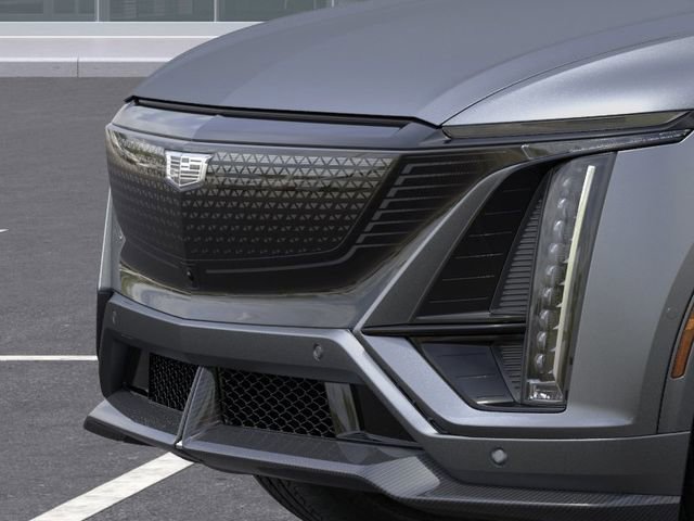 New 2026 Cadillac Lyriq V AWD/4WD image 13