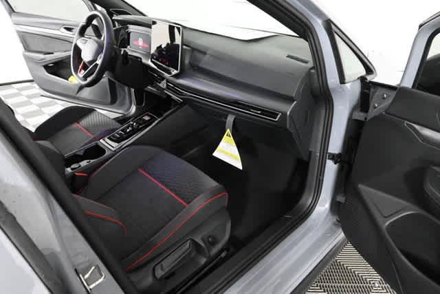 New 2026 Volkswagen Golf SE FWD image 11