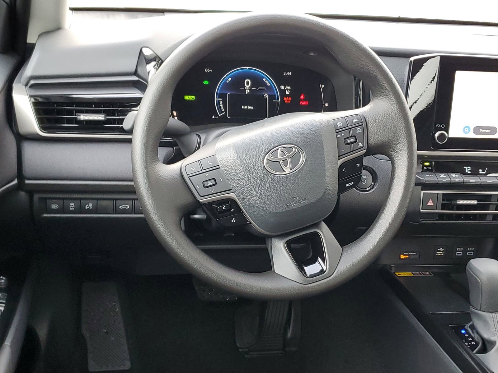 Used 2026 Toyota Camry LE image 12