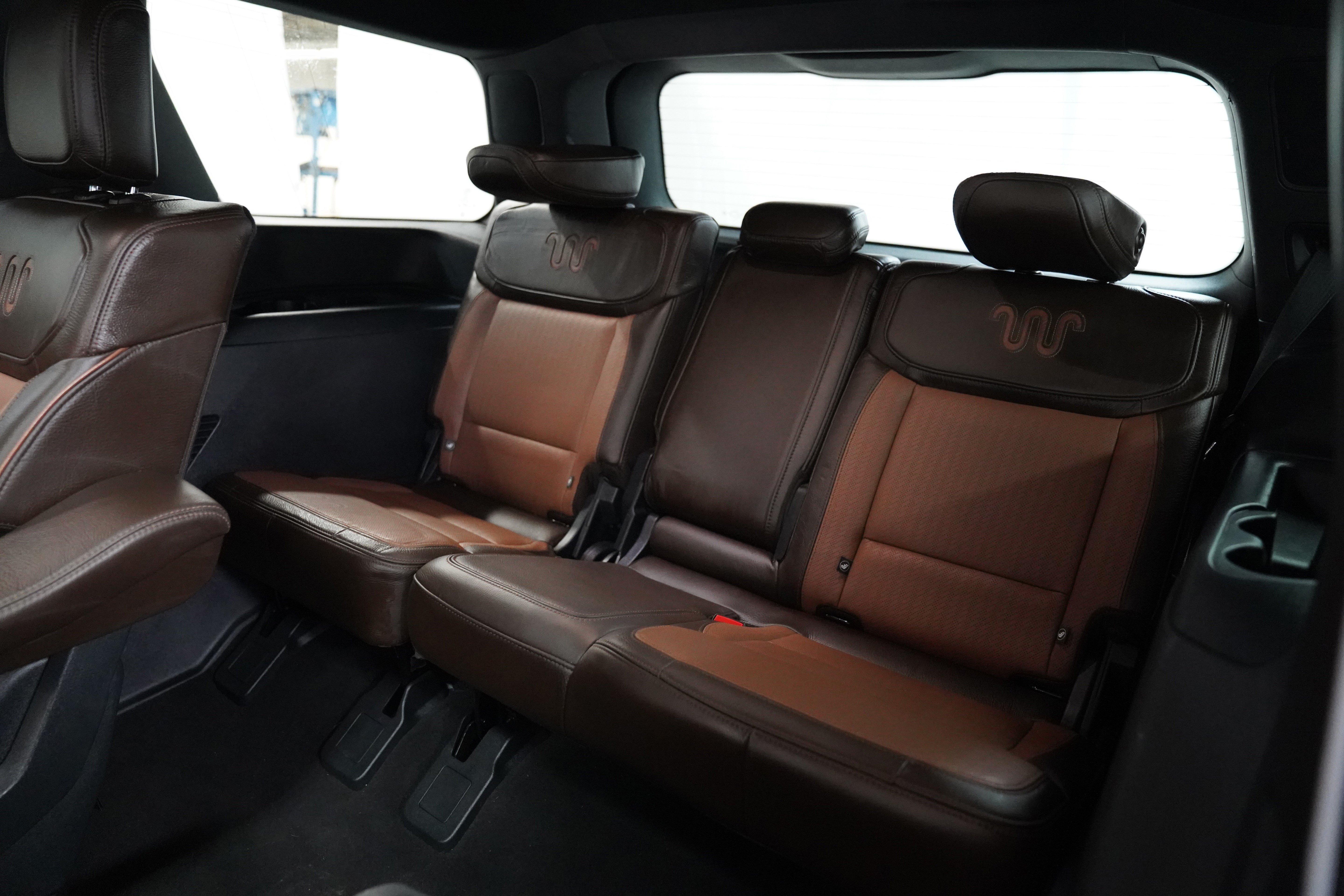 Used 2025 Ford Expedition King Ranch AWD/4WD image 7