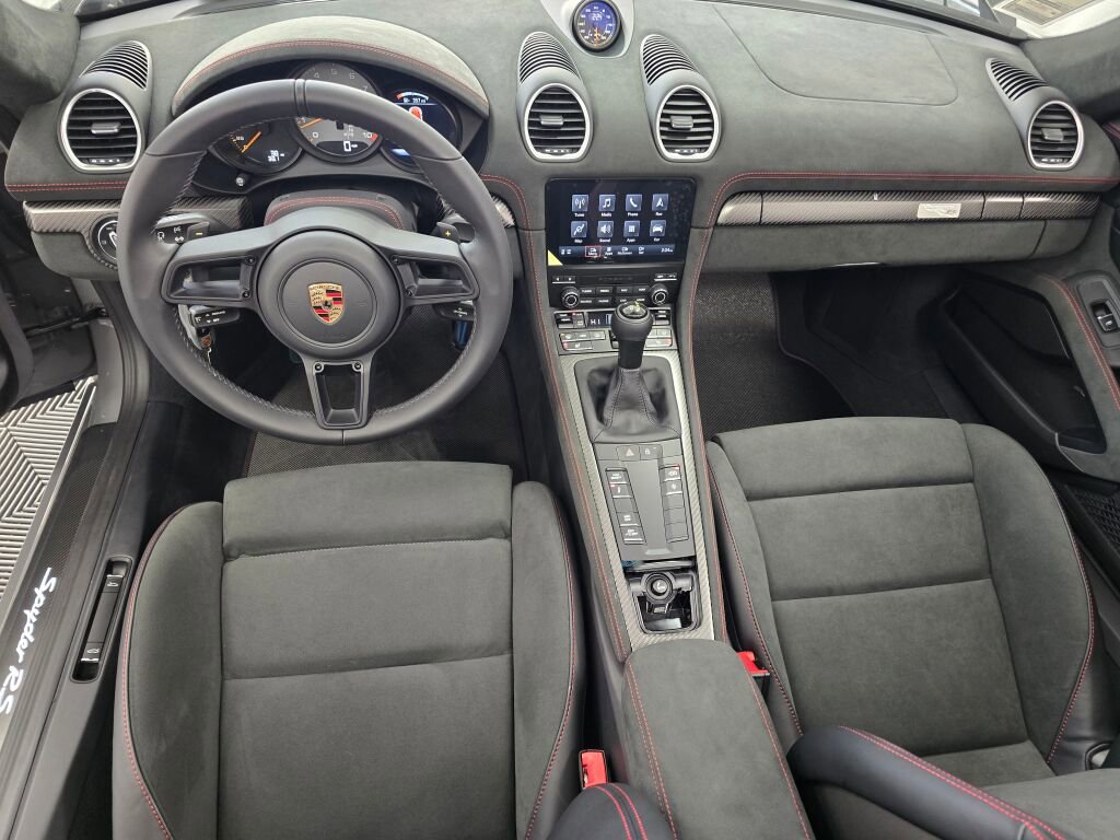 New 2025 Porsche 718 Boxster Spyder RS image 19