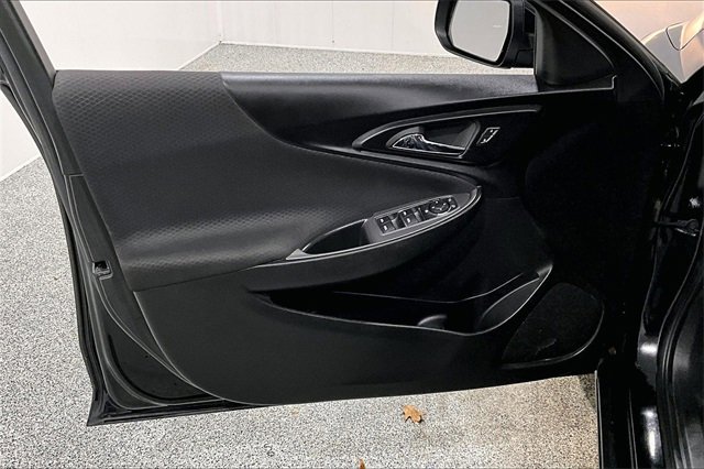 Used 2023 Chevrolet Malibu LT image 21