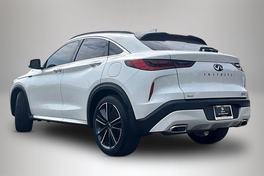 Used 2023 INFINITI QX55 Sensory w/ Lighting Package AWD/4WD image 4