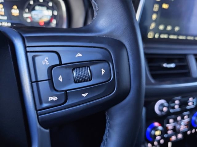 Used 2023 GMC Yukon XL SLT w/ SLT Luxury Package image 33