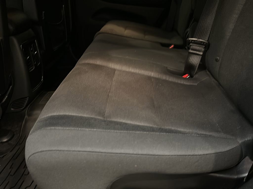 Used 2016 Jeep Grand Cherokee Laredo AWD/4WD image 12