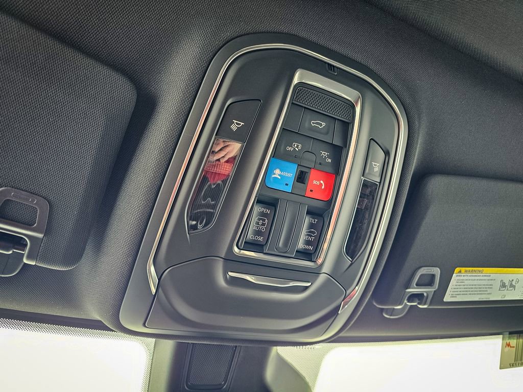 New 2026 Jeep Grand Cherokee Laredo image 29