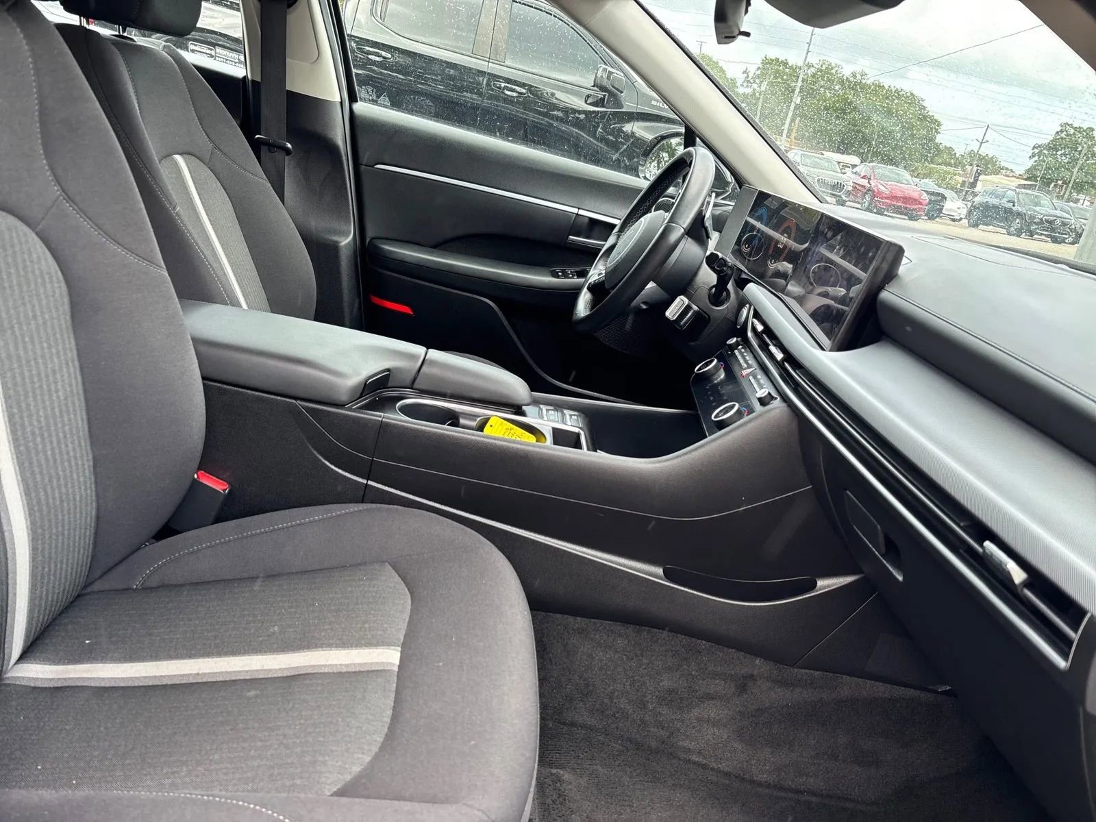 Used 2025 Hyundai Sonata SEL FWD image 13
