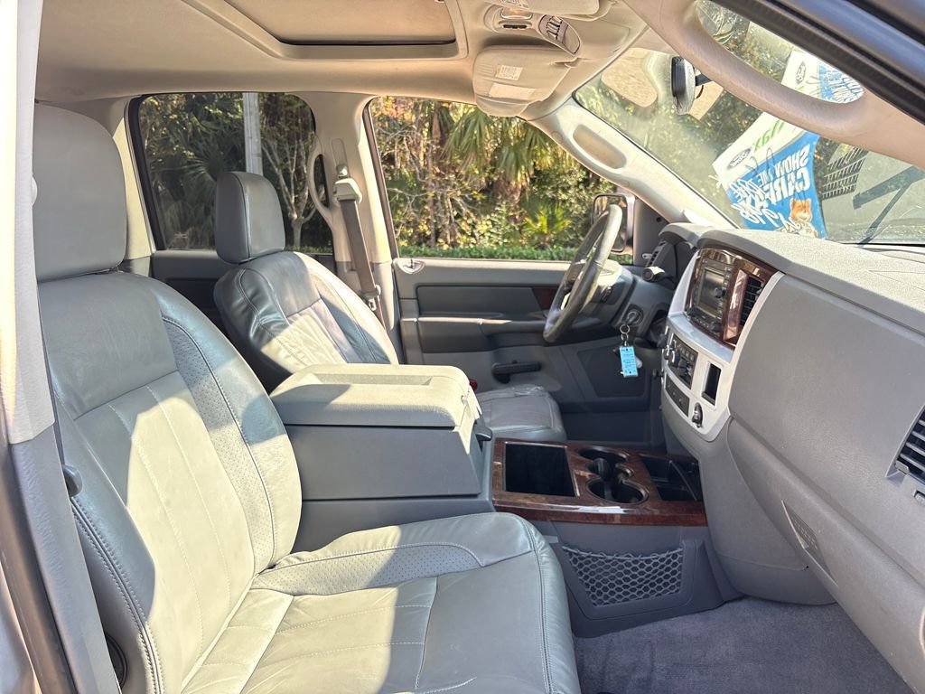 Used 2008 Dodge Ram 3500 Truck Laramie w/ Trailer Tow Group image 16