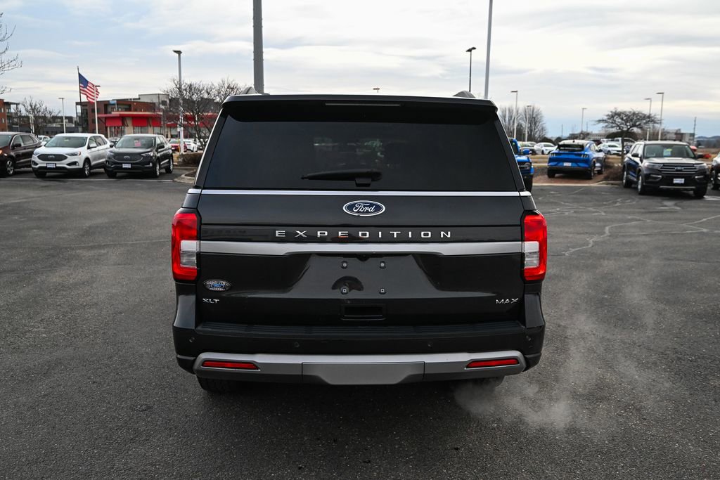 Used 2022 Ford Expedition Max XLT image 6