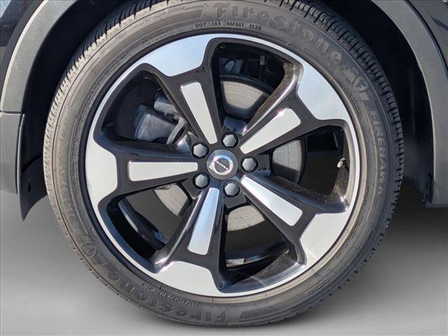 Used 2019 Volvo XC40 T4 Inscription image 26