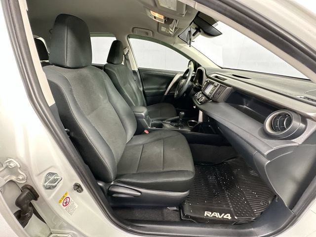 Used 2017 Toyota RAV4 LE w/ Carpet Mat Package AWD/4WD image 24