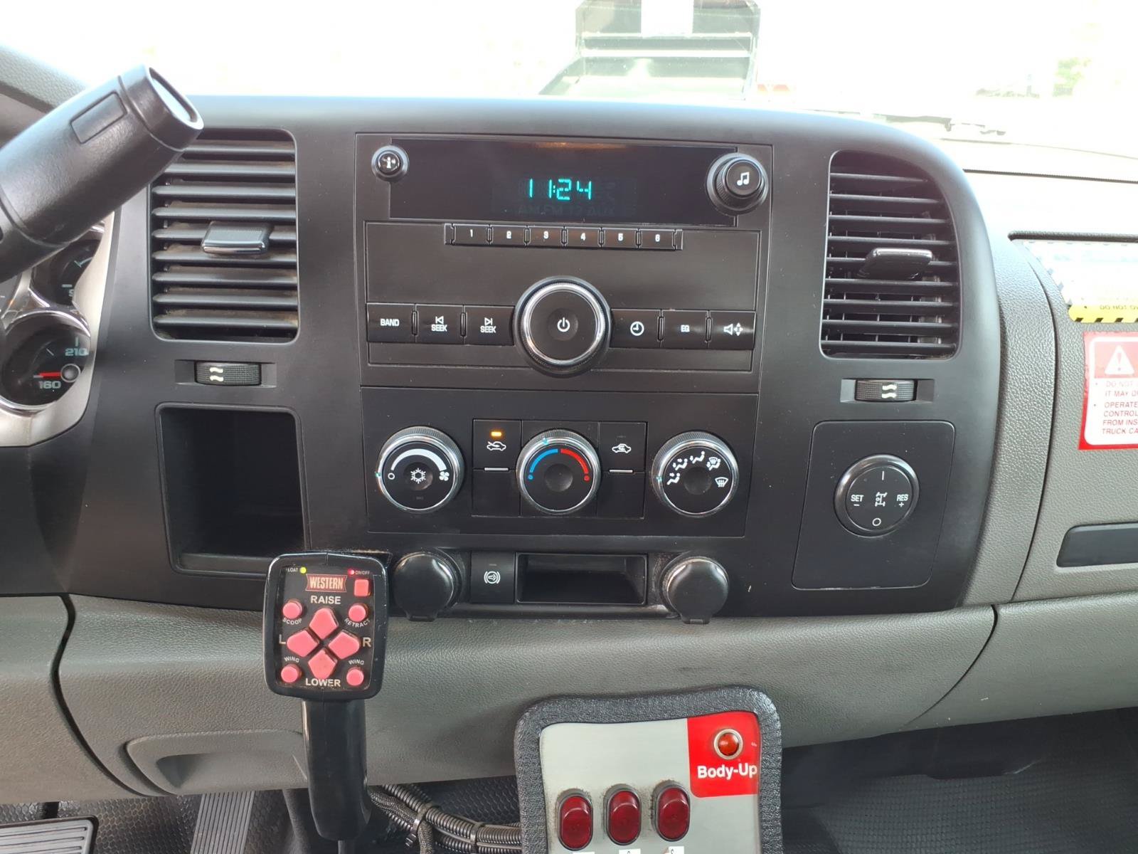 Used 2012 Chevrolet Silverado 3500 W/T w/ Snow Plow Prep Package AWD/4WD image 16