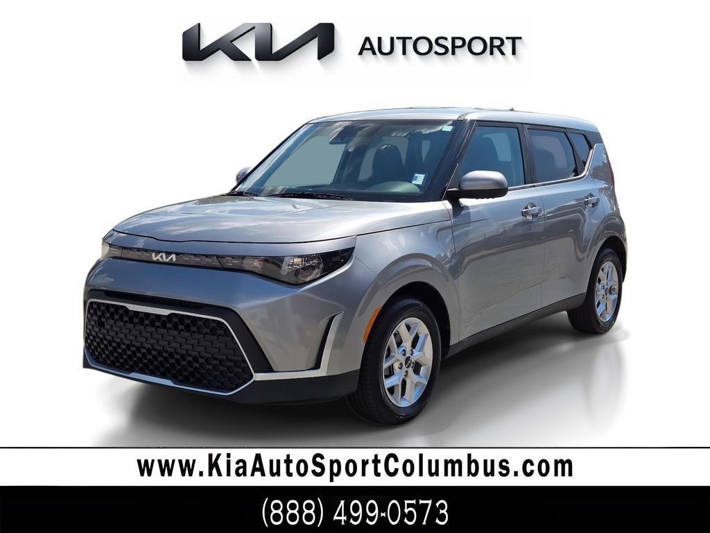 Certified 2025 Kia Soul LX w/ LX Technology Package