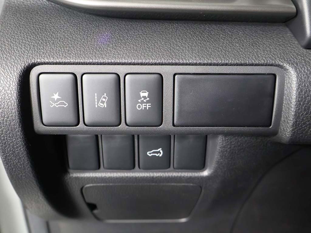 New 2026 Mitsubishi Eclipse Cross Black Edition image 35