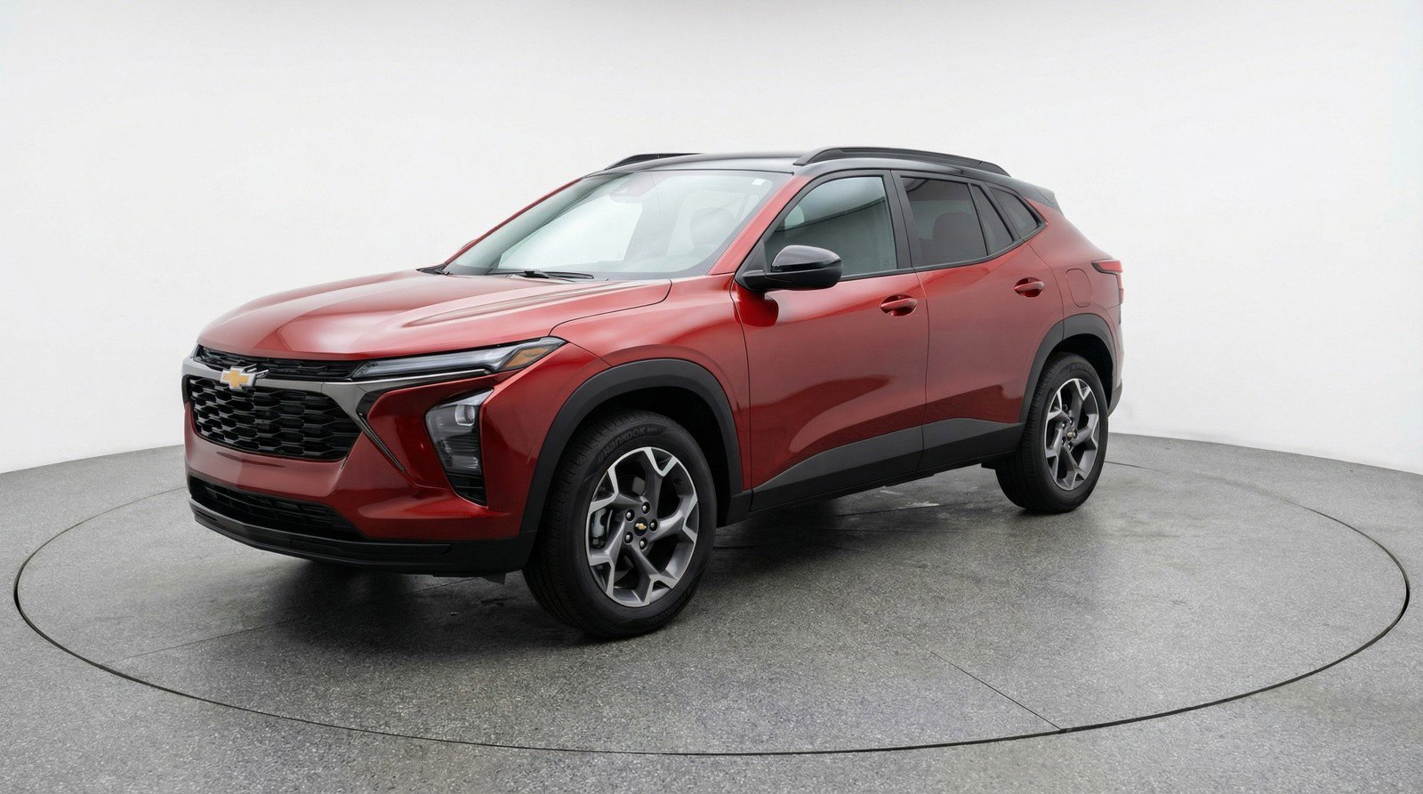 Used 2025 Chevrolet Trax LT w/ LT Convenience Package FWD image 3