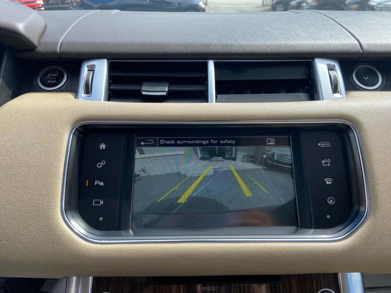 Used 2016 Land Rover Range Rover Sport HSE image 15