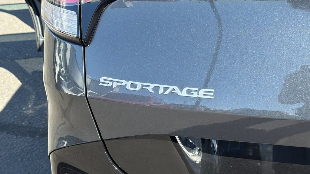 Used 2025 Kia Sportage SX Prestige AWD/4WD image 12