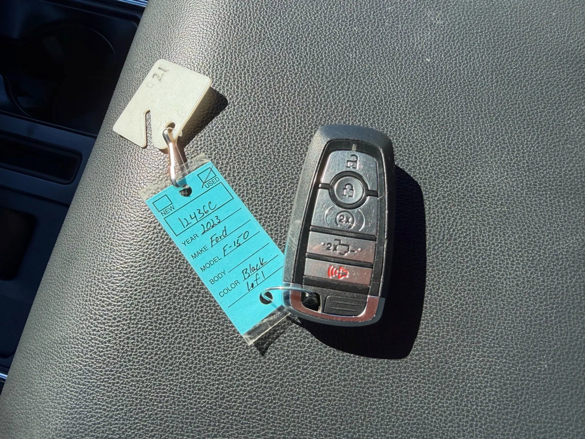 Used 2023 Ford F150 Lariat w/ Trailer Tow Package image 2