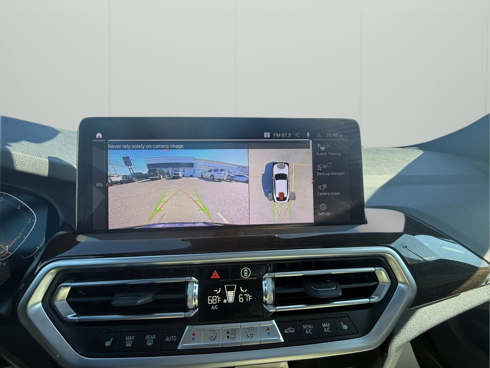 Used 2023 BMW X4 xDrive30i w/ Parking Assistance Package image 17