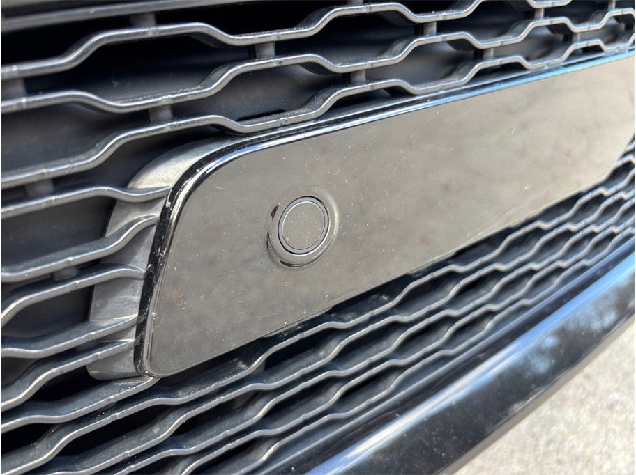 Used 2018 Land Rover Range Rover Sport HSE Dynamic image 13