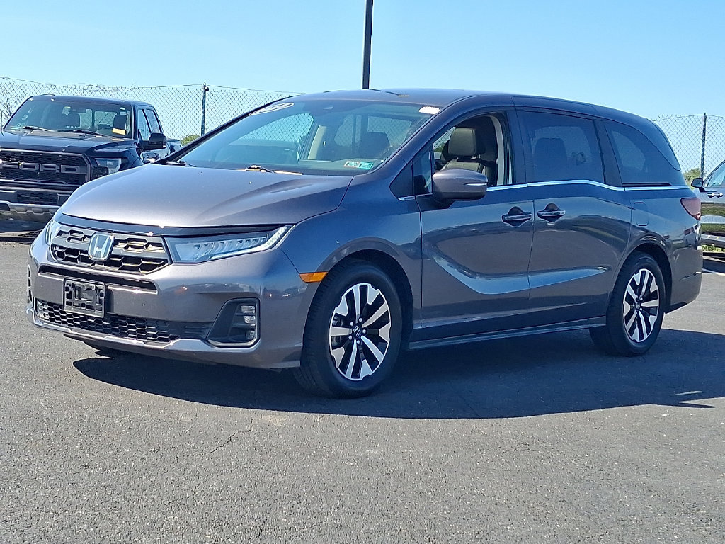 Used 2025 Honda Odyssey EX-L image 3