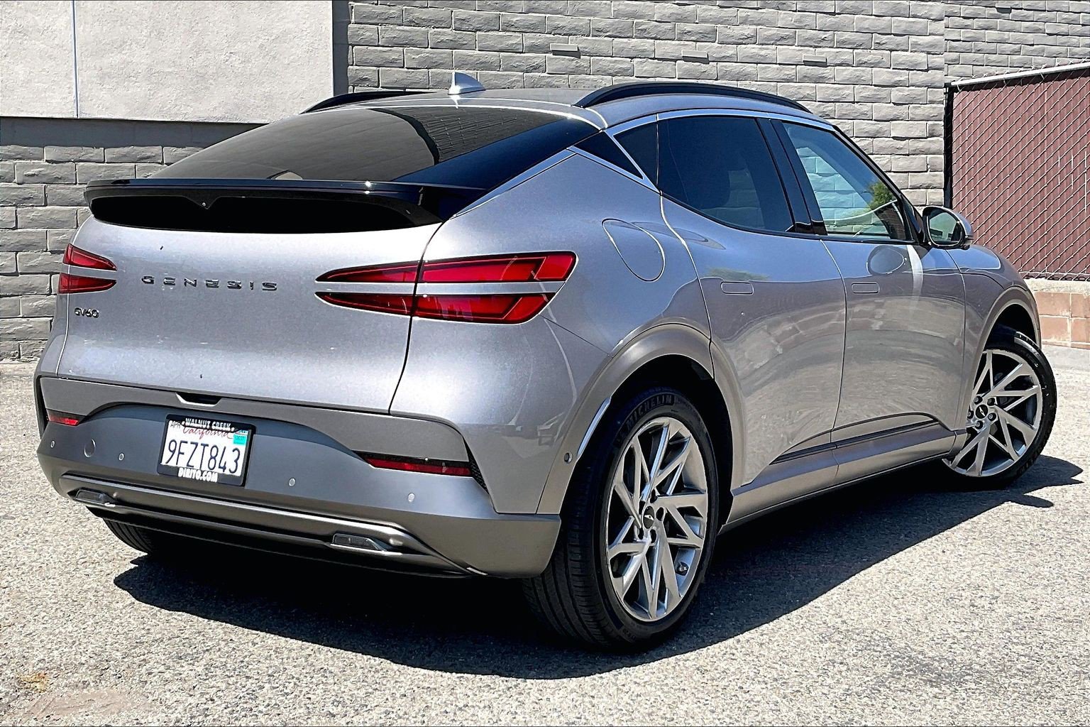 Used 2023 Genesis GV60 Advanced AWD/4WD image 13