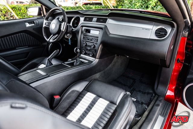 Used 2014 Ford Mustang Shelby GT500 w/ Equipment Group 821A RWD image 19