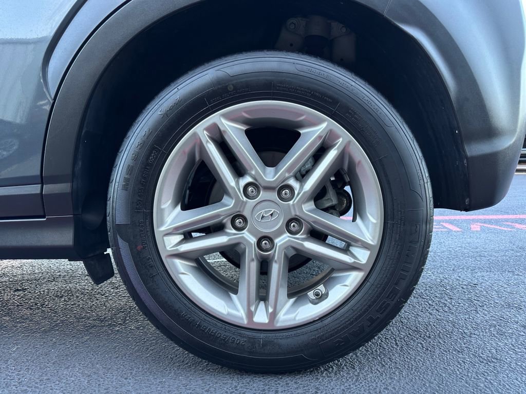 Used 2019 Hyundai Kona SE image 44