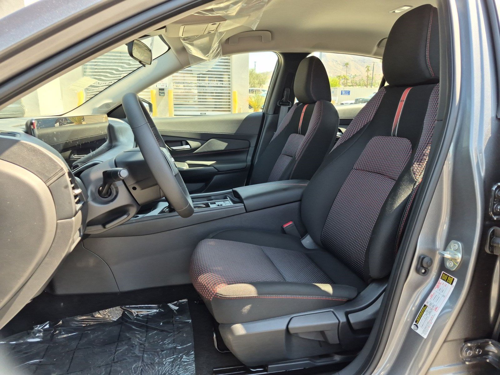 New 2027 Nissan Sentra SR w/ Floor Mat Package FWD image 12