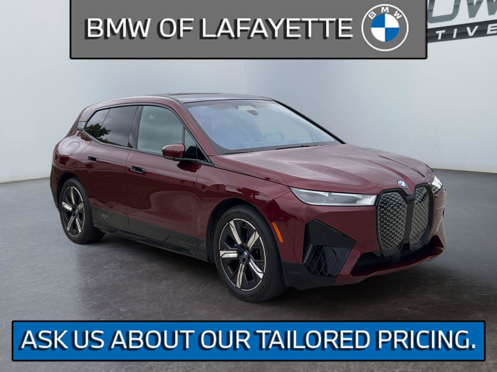 Used 2023 BMW iX xDrive50 w/ Premium Package AWD/4WD image 1